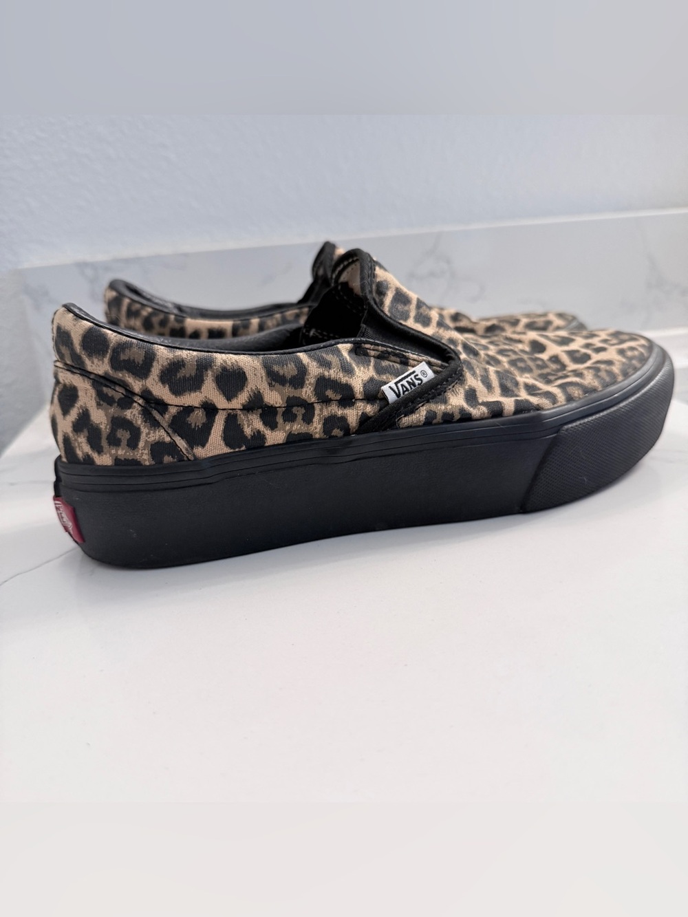 Vans custom Slip-On Platform Sneaker in Leopard Print women’s 9